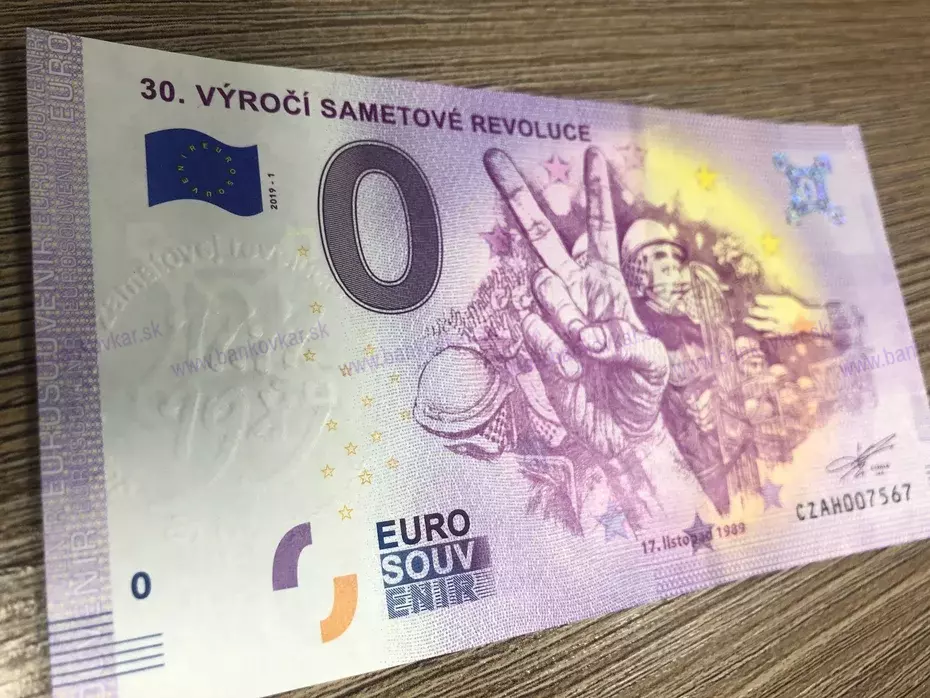 30.Výročí Sametové Revoluce CZAH 2019-1 reliéfna pečiatka
