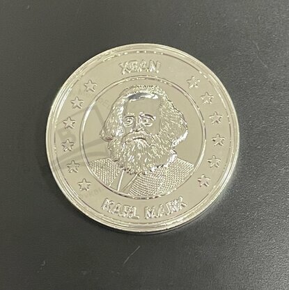 Eurosouvenir Coin - Karl Marx XEAN (postriebrená)