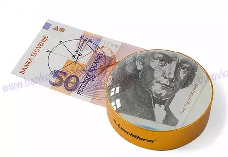 Prikladacia LUPA so 4-násobným zväčšením