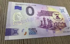 Šachový klub CÍFER (EEHJ 2026-1) šachovnica - GOLD JAZDEC