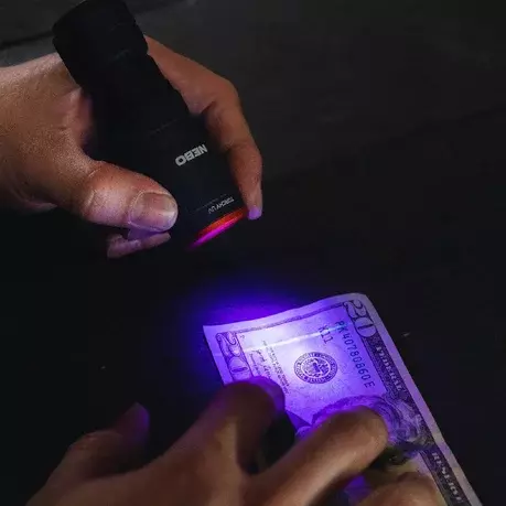 UV svietidlo NEBO TORCHY